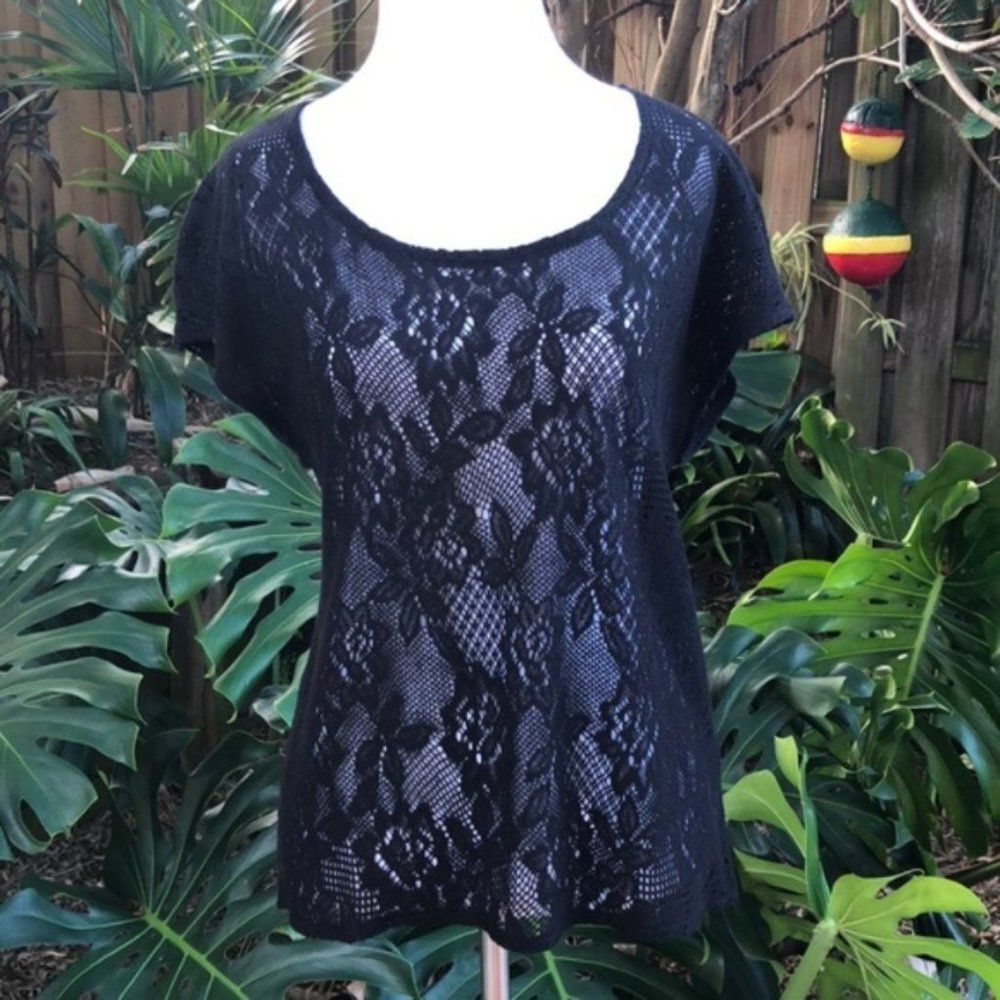 Lucky Brand Ginger Floral Lace Black Top New - Picture 4 of 8